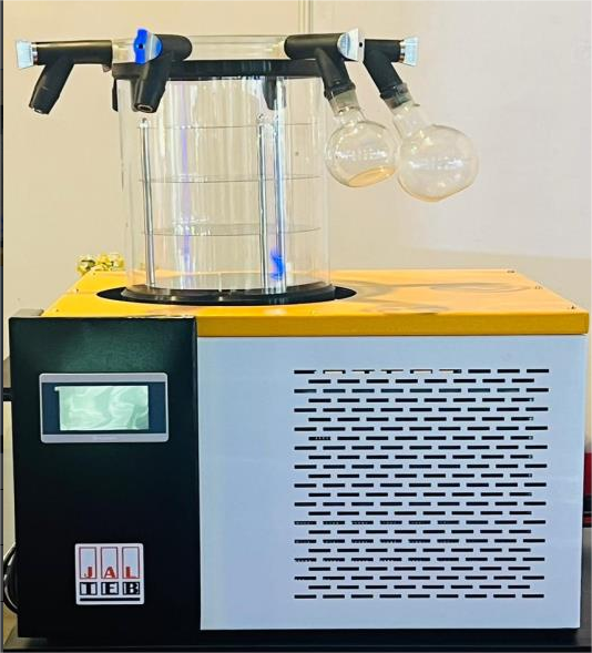 خرید فریز درایر آزمایشگاهی | قیمت و مشخصات دستگاه خشک‌کن انجمادی مدل JFD